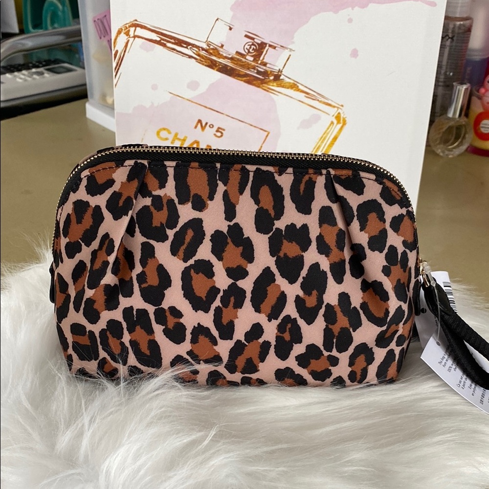 NWT Kate Spade Animal Print cosmetic makeup bag - Picture 2 of 8